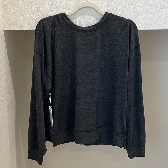 NWT Z Supply Active Grey Reversible Ultra Soft Pullover (Size M) - Picture 4 of 6